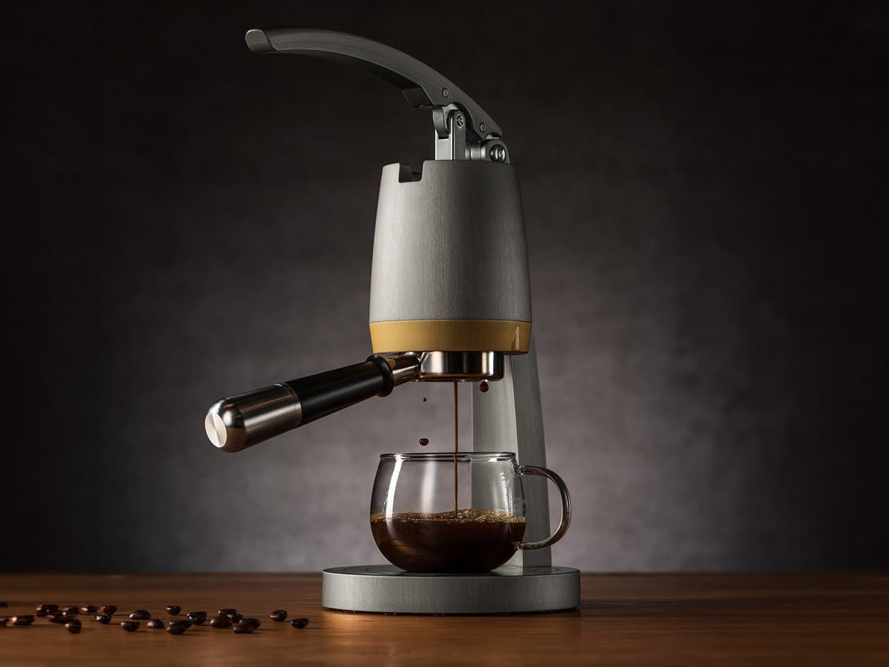La machine à espresso de précision Power-Free est si délicieuse que vous risquez de faire une overdose de caféine.