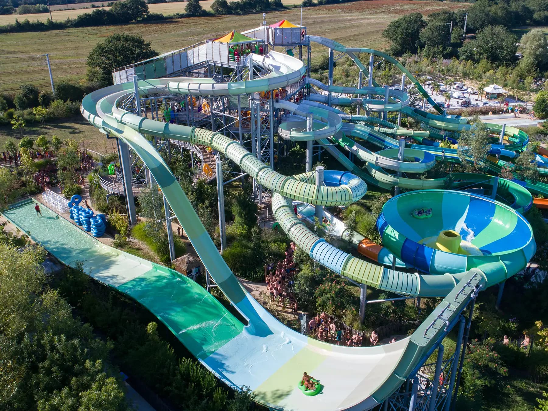 Les 10 parcs aquatiques incontournables en France