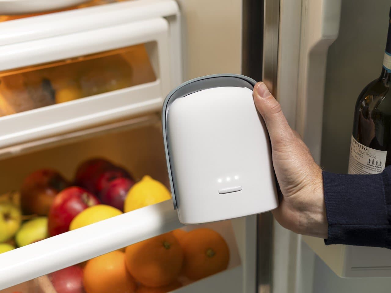 Découvrez le Gadget Frigo Minuscule qui vous Fait Économiser 2000$ par An en Gardant vos Aliments Frais 2X Plus Longtemps!