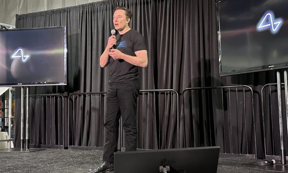Elon Musk renforce Neuralink en Californie après son déplacement à Tesla au Texas.