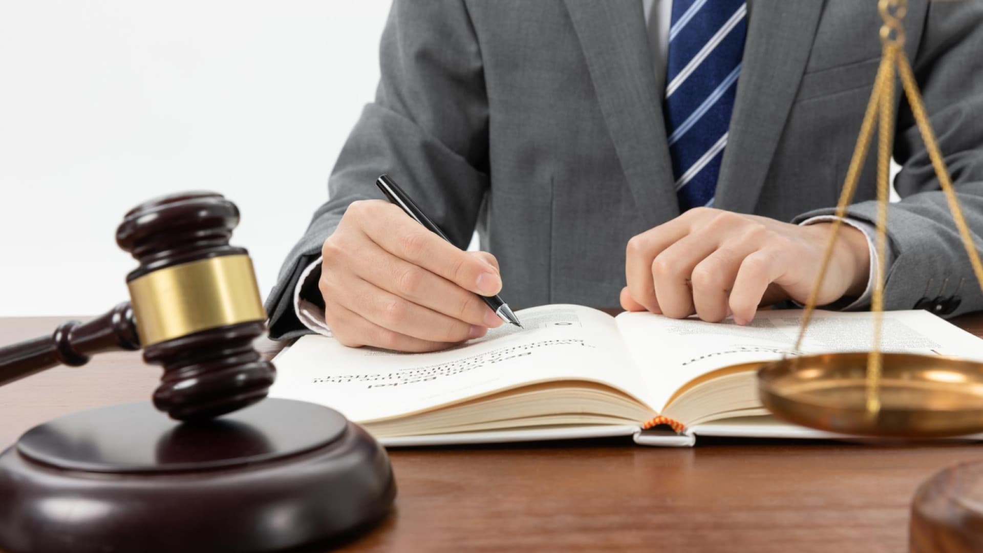 L’indemnisation des dommages corporels : pourquoi un avocat spécialisé peut faire la différence ?