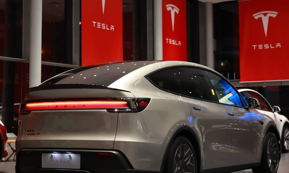 Tesla Model Y L améliore ses performances avec les fonctionnalités V2L grâce à une mise à jour logicielle