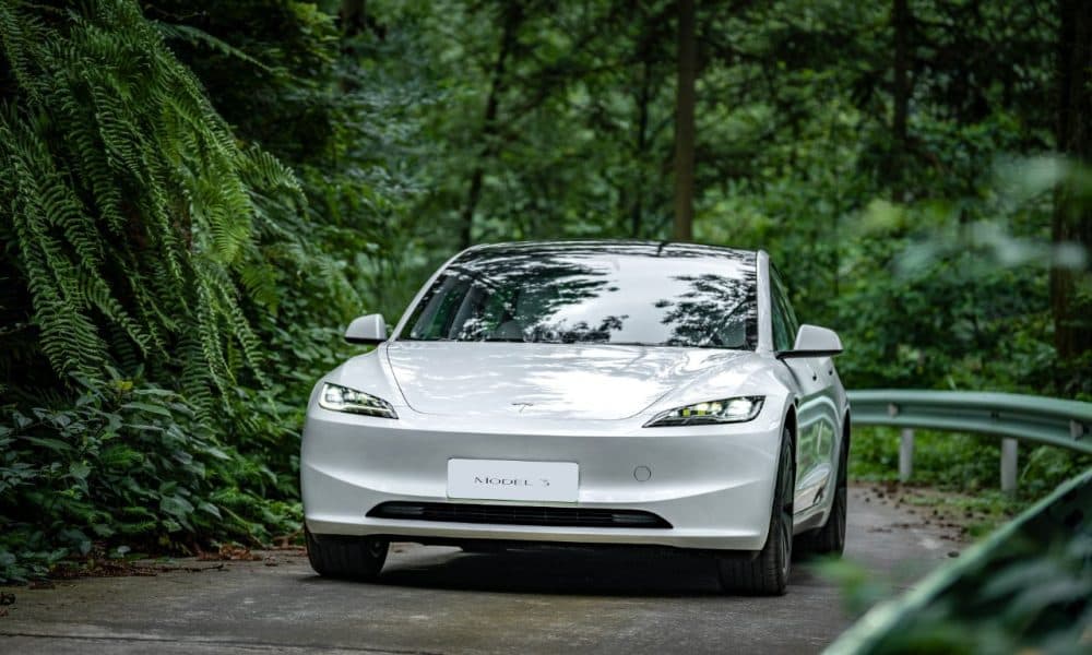 Tesla Model 3 : une nouvelle variante épuisée en Chine, la demande atteint des sommets en 2026