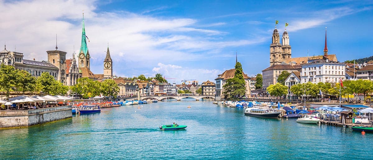 Pueblos encantadores alrededor de Zúrich: esplendor de la Suiza rural à votre portée