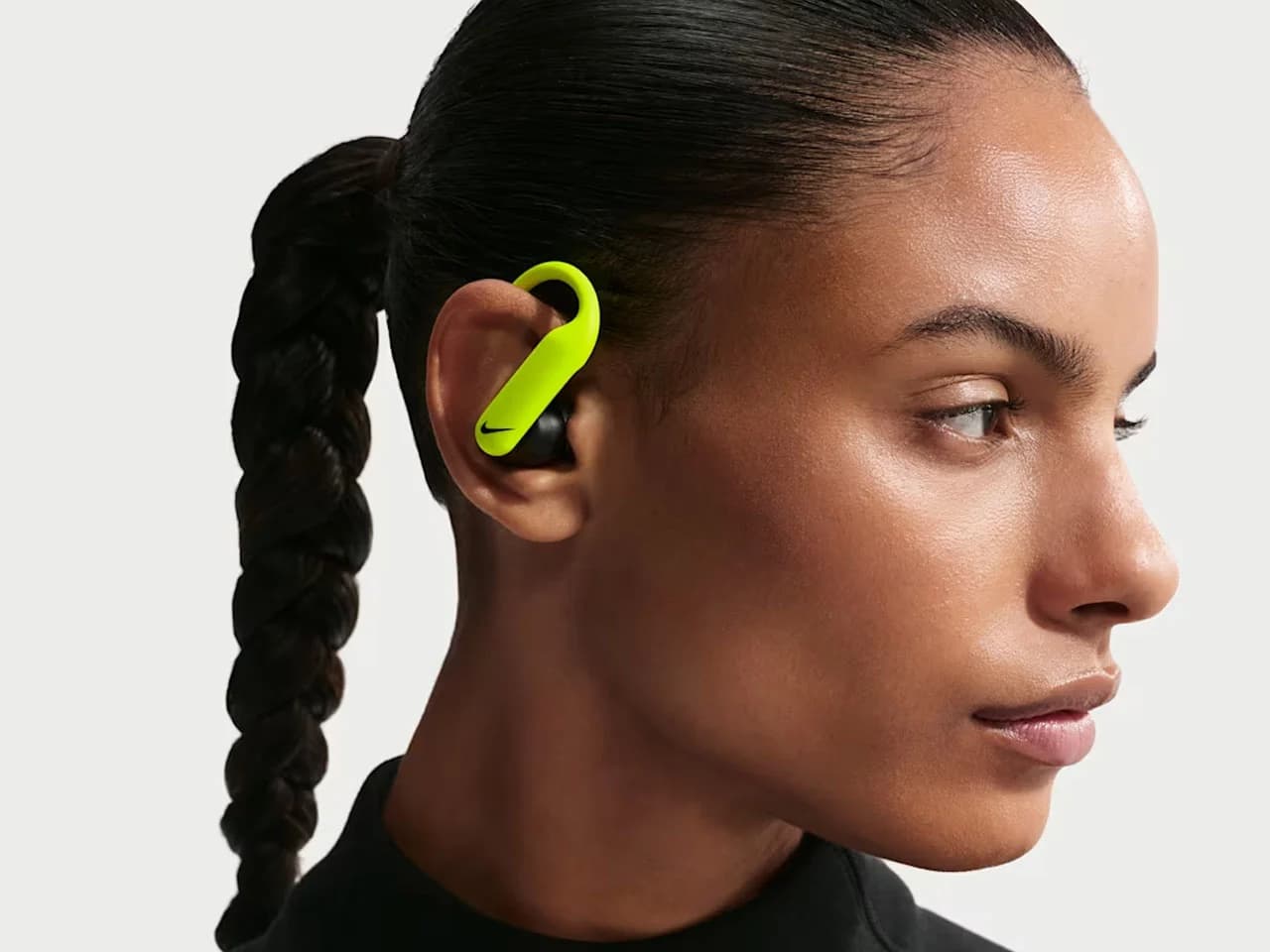 Découvrez les Nike x Powerbeats Pro 2 : Design Éblouissant, Ajustement Parfait et Audio Époustouflant !