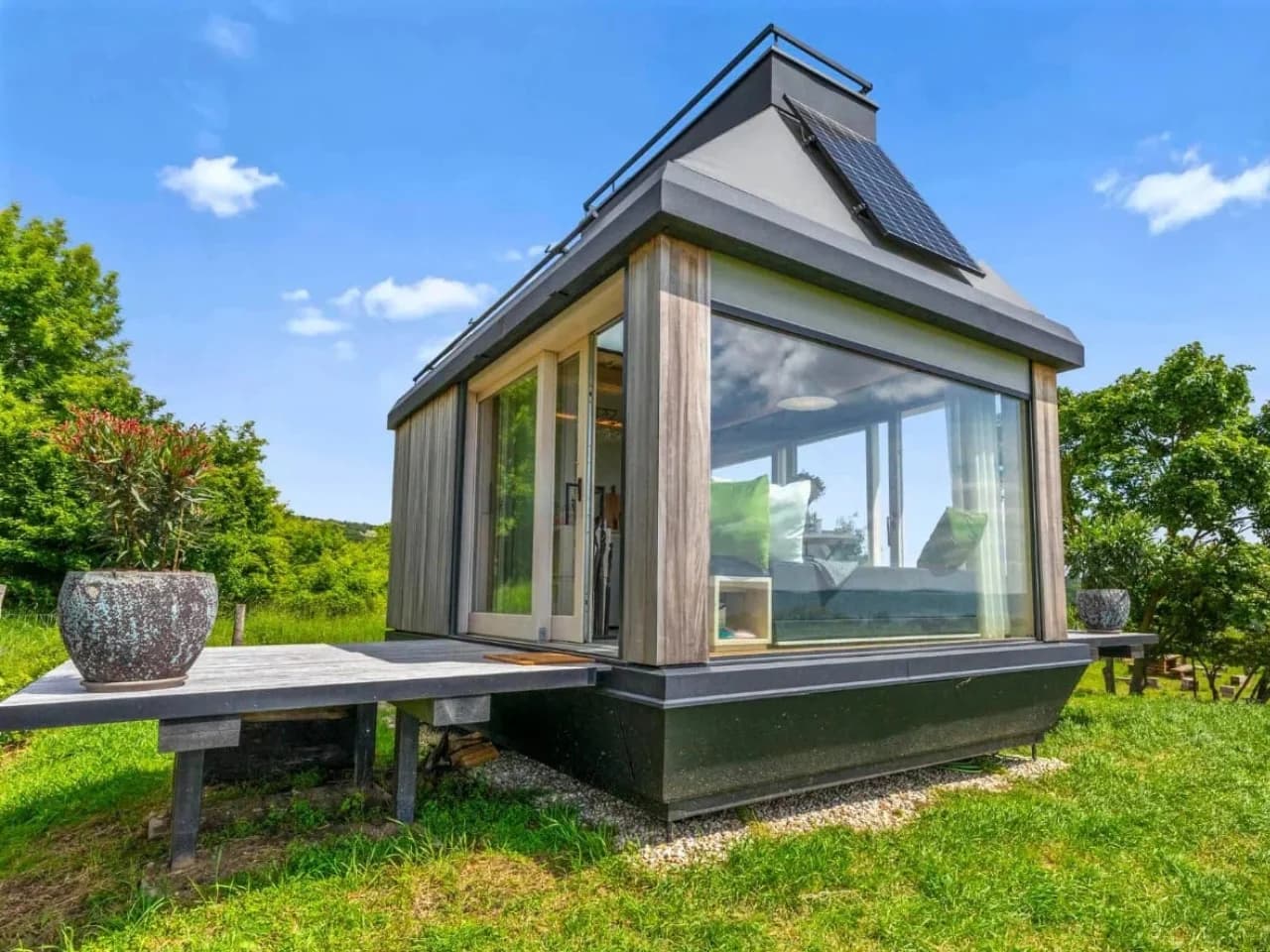 « Découvrez le Cabin Devín : le 20m² le Plus Ingénieux Jamais Conçu ! »