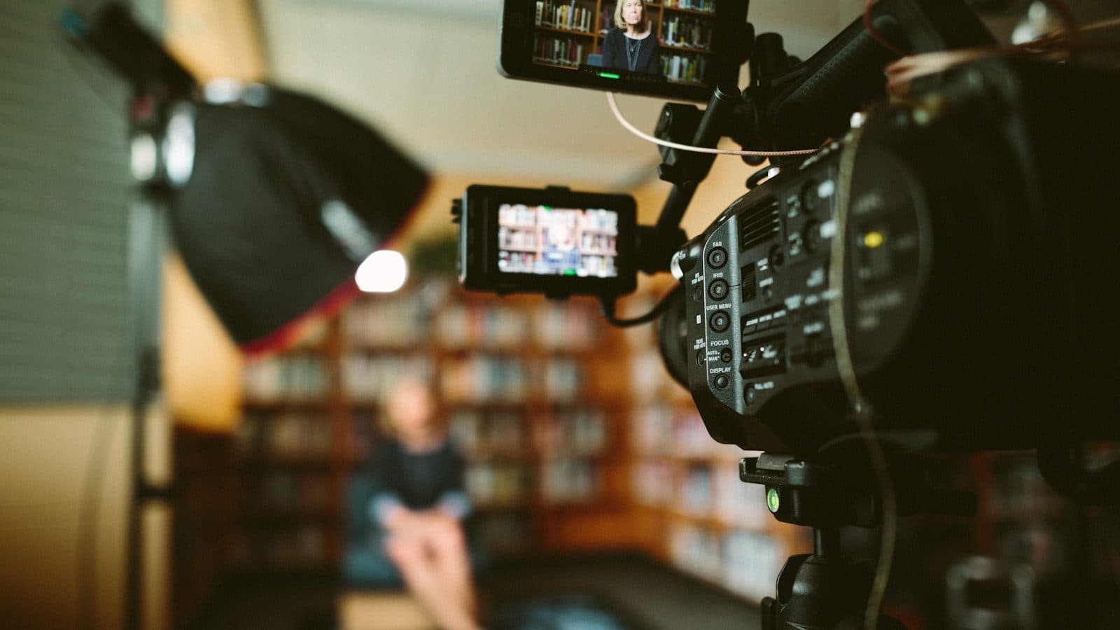 Comment bien choisir son prestataire de diffusion vidéo à Paris ?