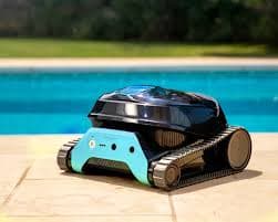 Robots de piscine sans fil Dolphin : un été complet avec le Liberty, mon vrai retour