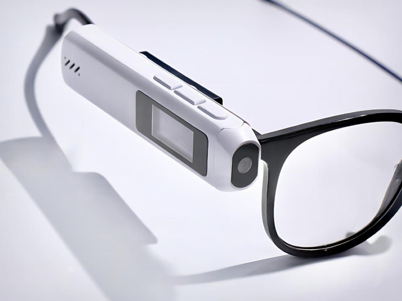 10 Must-Have Luxury Tech & Designer Accessories to Elevate Your Work-to-Weekend Style!