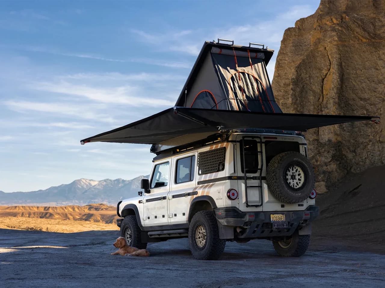 Transformez Votre 4×4 Grenadier en Un Étonnant Camper Grand Bohemian : Toit Pop-Up et Autonomie Off-Grid!