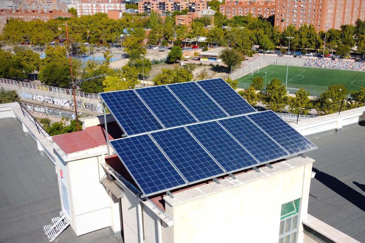 Licence d’œuvres pour une installation solaire : votre guide ultime pour optimiser votre projet écologique