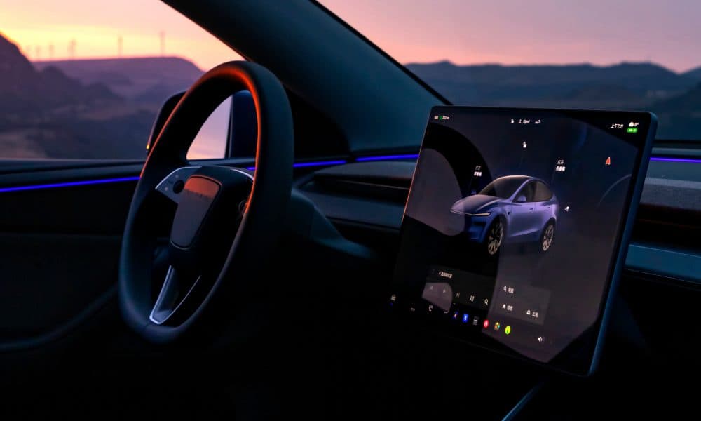 Tesla déploie une mise à jour universelle inspirée par la Californie : nouvelles fonctionnalités pour tous les utilisateurs