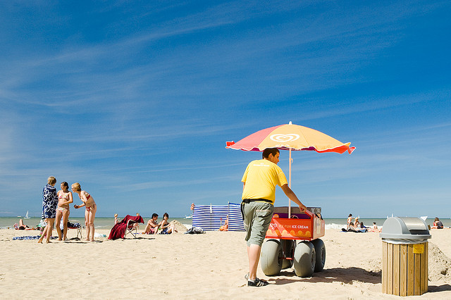 vendeur plage été