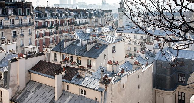 L’univers de Disney en France - plare. Toits de Paris