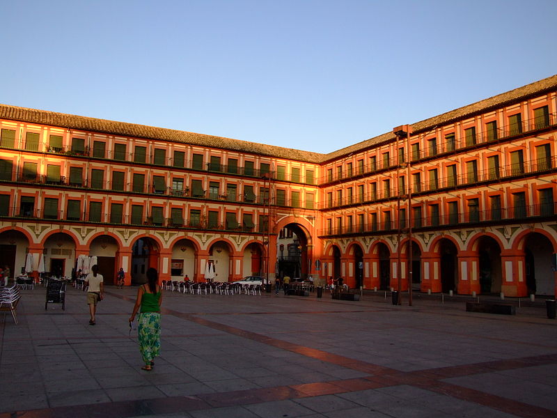 belle laces d’Espagne place espagne
