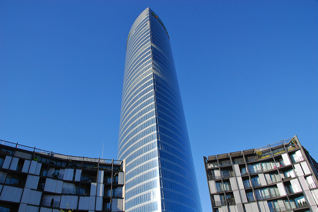 Top 10 des plus beaux gratte-ciels d'Espagne ! - plare. Tour Iberdrola