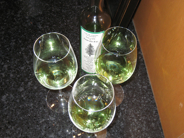 Top 8 des clichés sur l’Auvergne les Auvergnats ! - plare. Eau de vie