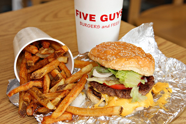 Top 12 des adresses gourmandes à New York ! - plare. Five Guys