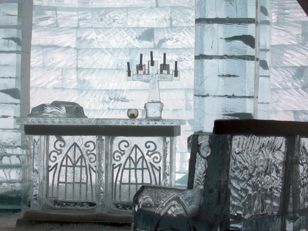 Hébergements insolites pour amoureux du grand froid - plare. Ice hotel chapelle