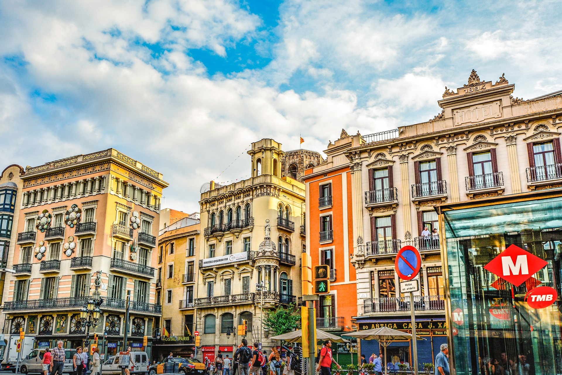 Barcelone Barcelone ©kirkandmimi Pixabay 3 - plare.