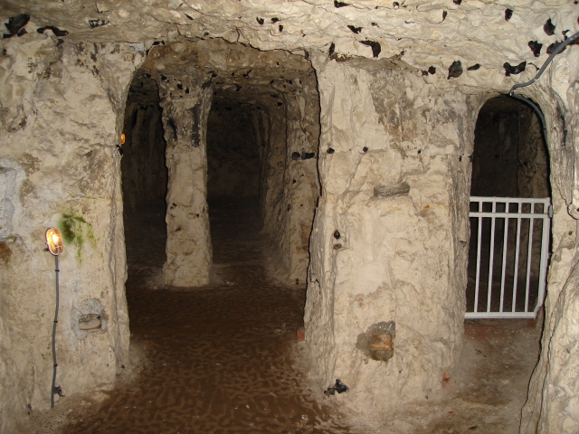 Grottes_de_Naours204