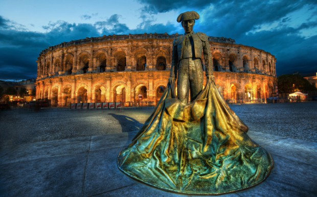 Partez en vacances dans le Languedoc-Roussillon, culture et soleil au rendez-vous ! - plare. arènes de nimes