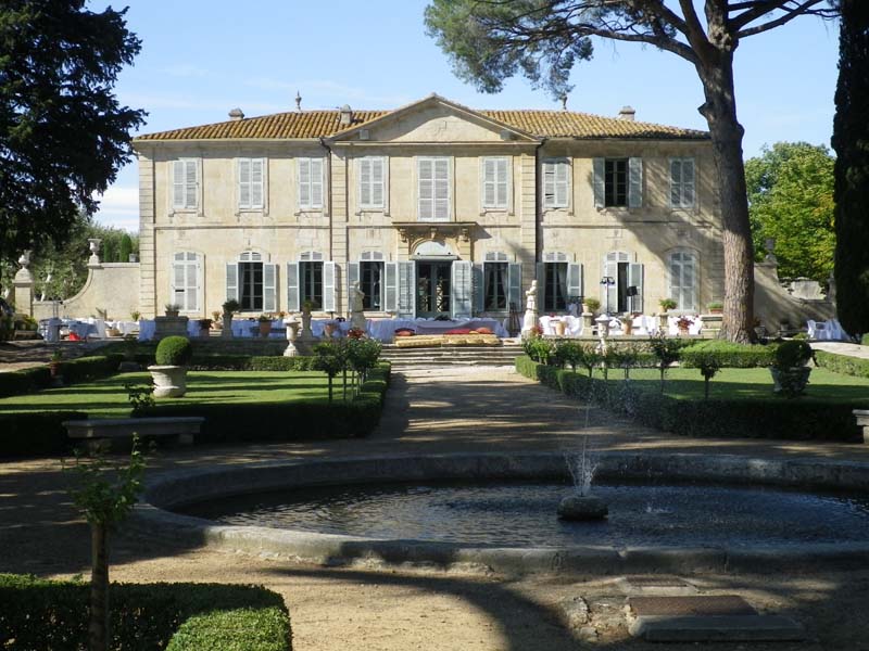 Partez en vacances dans le Languedoc-Roussillon, culture et soleil au rendez-vous ! - plare. chateau de la mogère