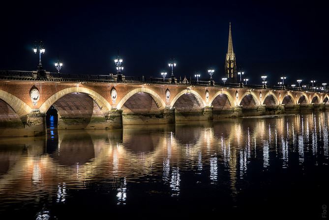 pont de pierre