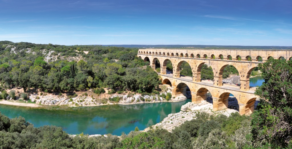 Partez en vacances dans le Languedoc-Roussillon, culture et soleil au rendez-vous ! - plare. pont-du-gard