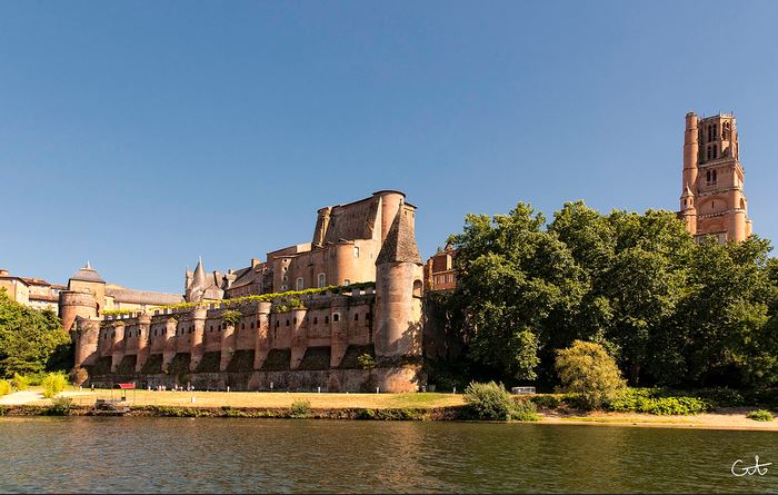 Que faire lors de votre séjour en Midi-Pyrénées ? - plare. Albi et sa cathédrale