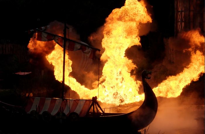 Le top des activités en Vendée ! - plare. puy du fou - ludovic