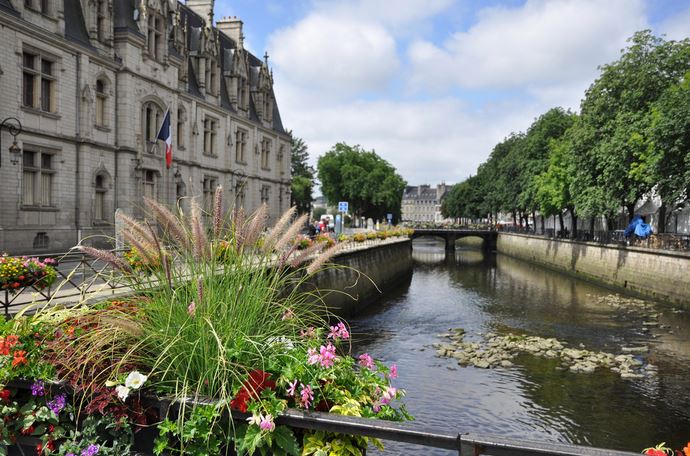 Que voir absolument en Bretagne ? - plare. Quimper - Sylvain CITERNE
