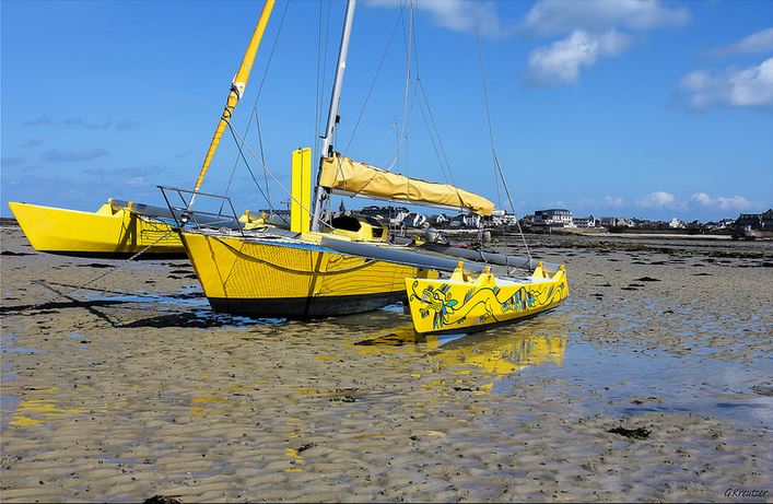 Idées d’activités en pleine nature en Bretagne - plare. Catamaran - GK Sens-Yonne