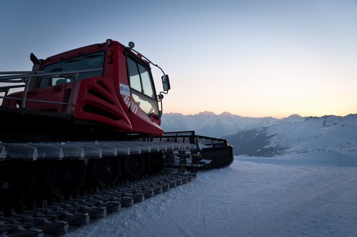 Neige en famille : en piste pour l’insolite ! - plare. Chenille