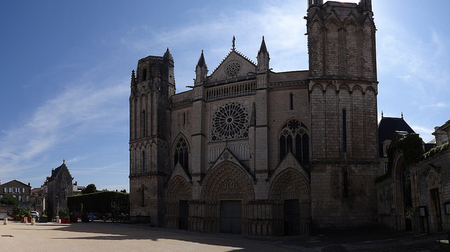 À la découverte de Poitiers ! - plare. découvrir Poitiers