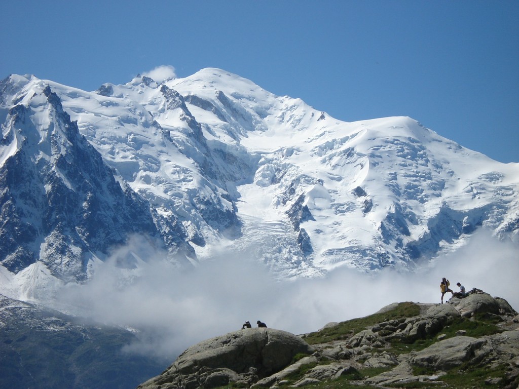Découvrez le Mont Blanc et l'Aiguille du Midi - plare. Location montagne Haute Savoie