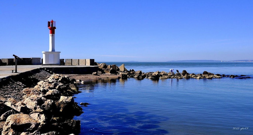 Top 5 des villes du Languedoc-Roussillon où partir en vacances - plare. Rive droite du Grau du Roi