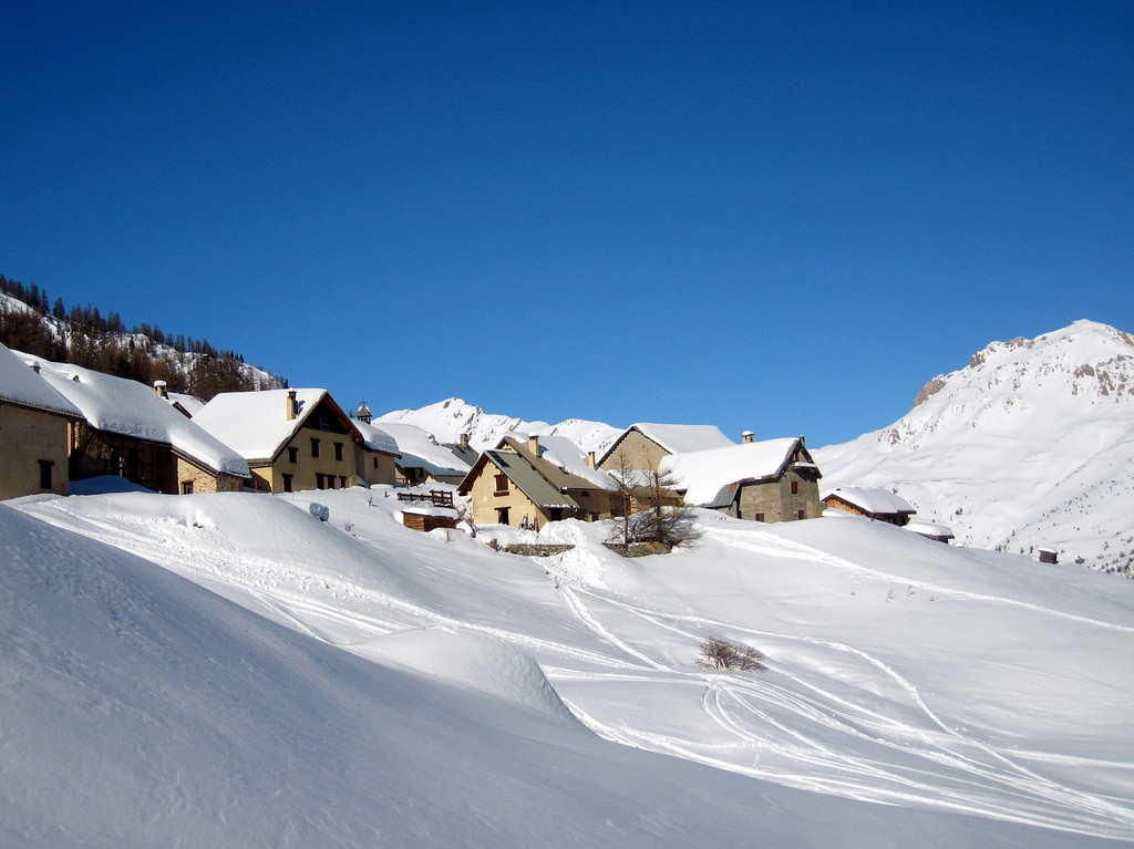 Serre-Chevalier 1400 - Hameau de Fréjus au-dessus de Villeneuve