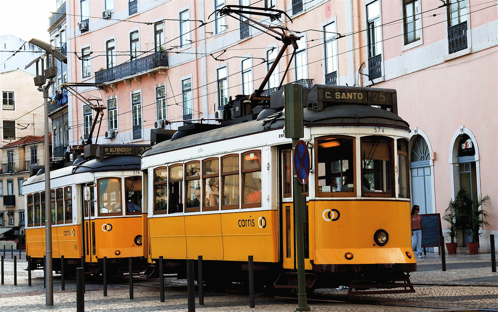 Le Tramway de Lisbonne, un incontournable. Crédit photo @Pedro Ribeiro Simões - Flickr
