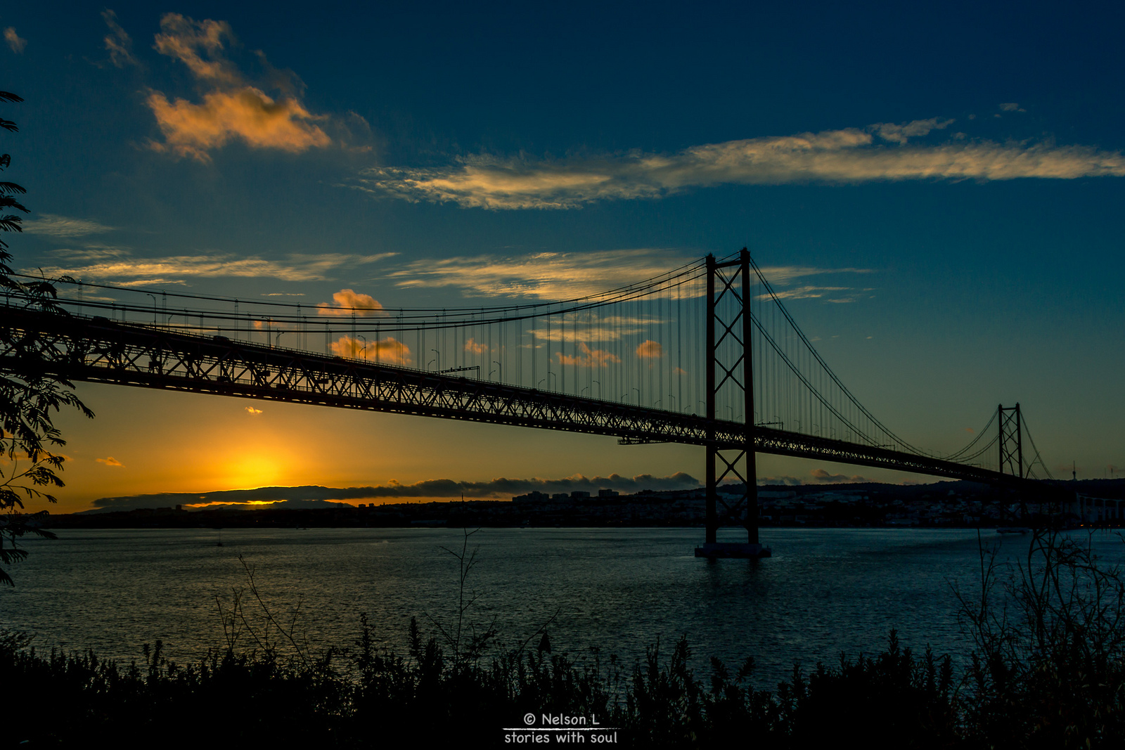 Le Pont du 25 avril au dessus du Tage, à Lisbonne. Crédit photo @Nelson L. - Flickr