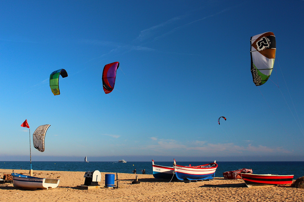 Plage de Malgrat de Mar, idéal pour pratiquer le KiteSurf @Albert TM - Flickr