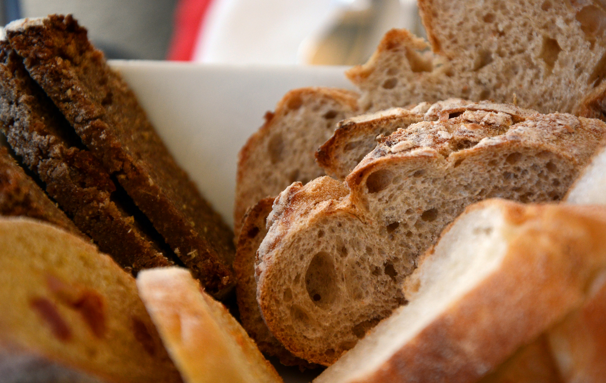 Tout est prétexte à dégustation au Portugal, jusqu'au pain ! Crédit photo @Pug Girl - Flickr
