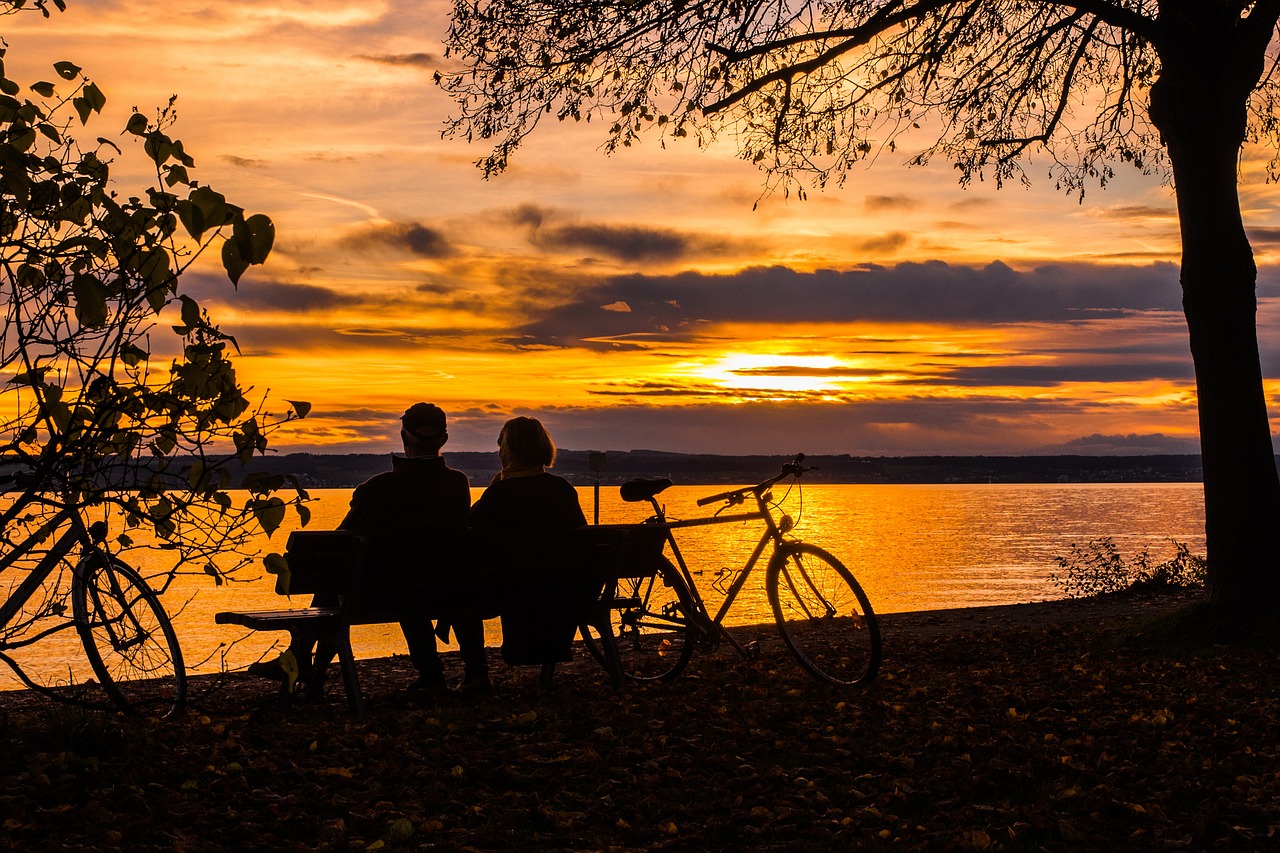 Et à deux, le vélo, c'est encore mieux ! Crédit photo @blickpixel - Pixabay