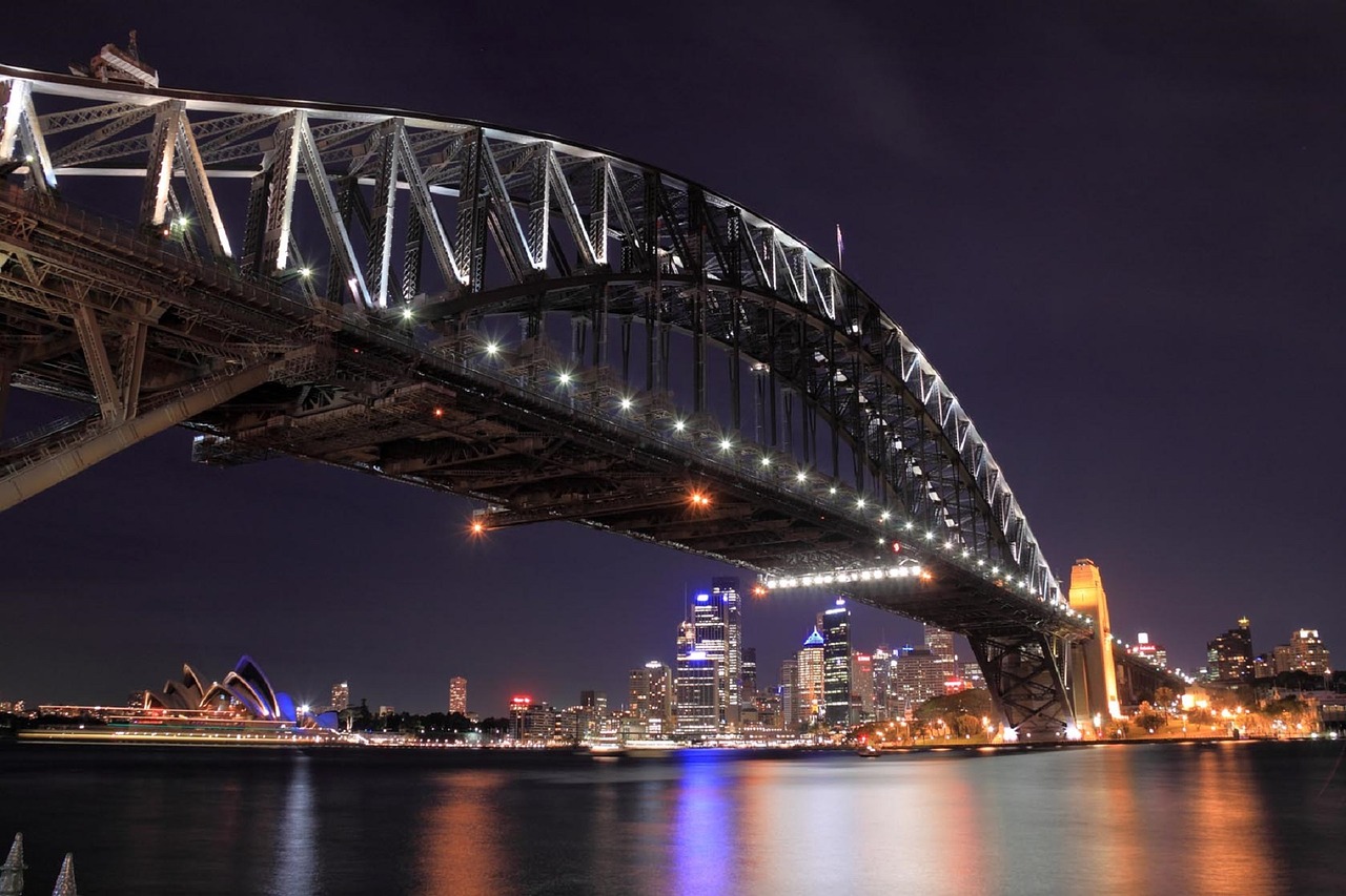 La vue depuis l'Harbour Bridge, inégalable point de vue sur l'Opera de Sydney. Crédit photo @skeeze - Pixabay