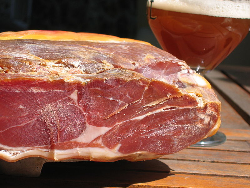 Jambon de Bayonne, crédit photo @Henri Docquin - Flickr