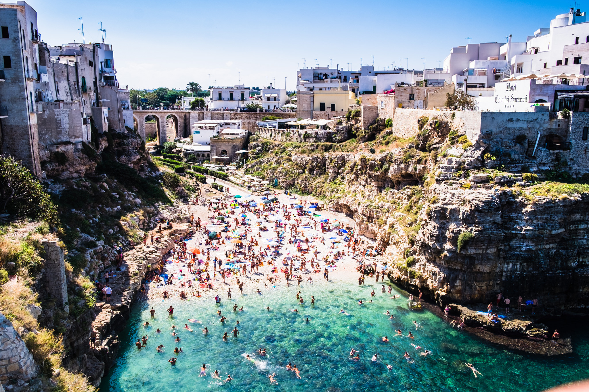 Que faire pendant les vacances dans les Pouilles, en Italie? - plare. Polignano a mare - @Daniel Enchev - Flickr