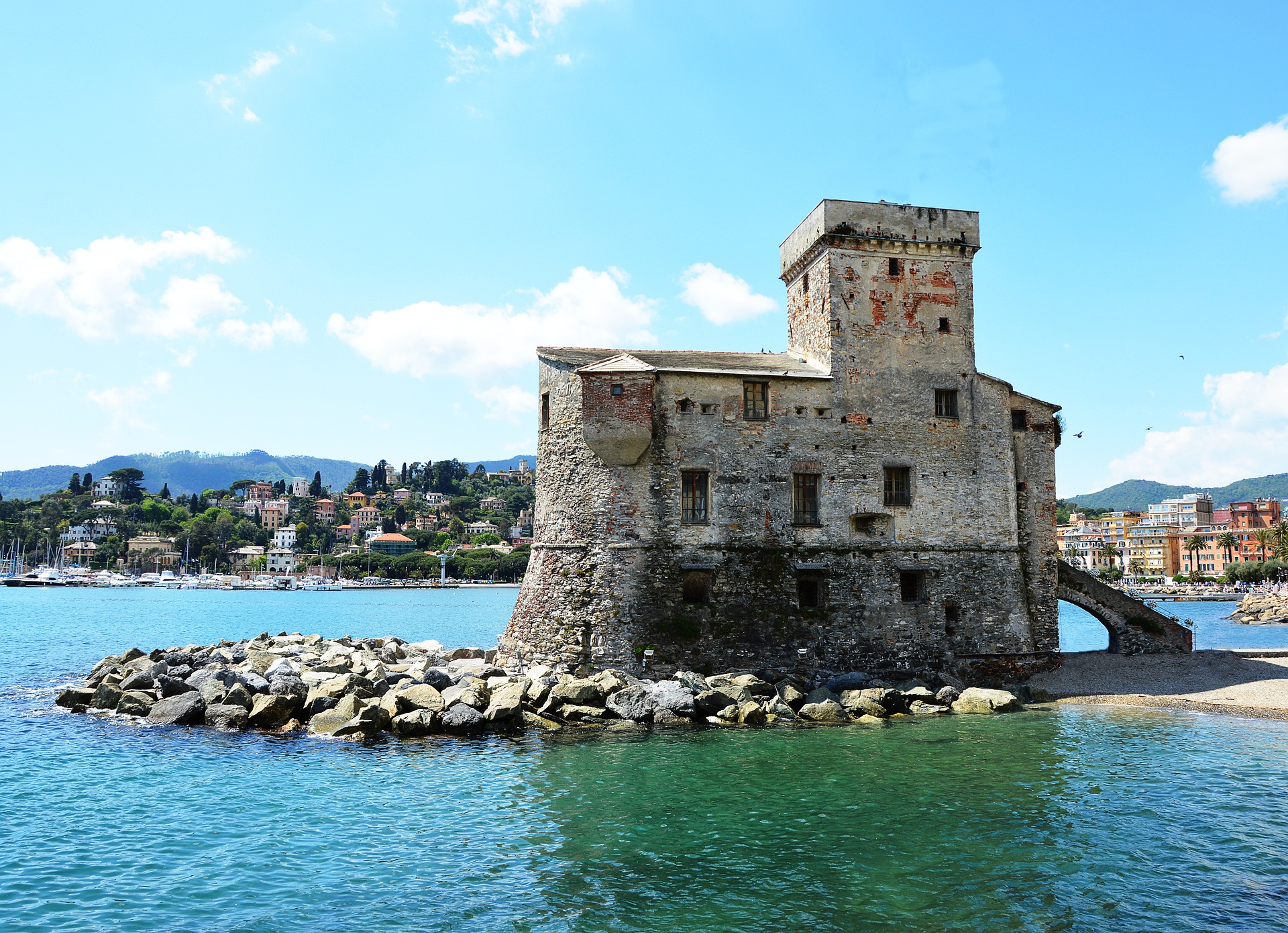 Rapallo - @Roselie - Pixabay