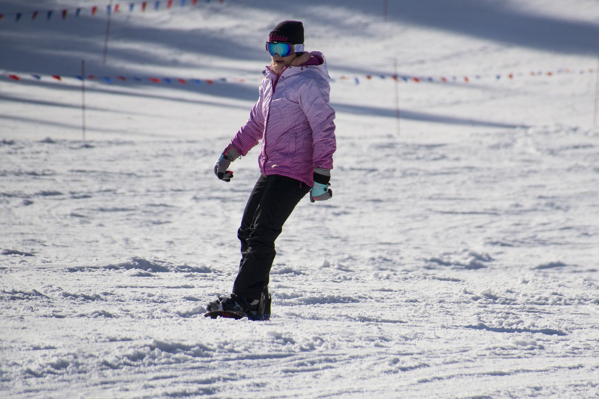 Gants de ski, bonnets et chaussettes : que choisir ? - plare. Quel type de bonnet choisir - @Photo-Mix - Pixabay