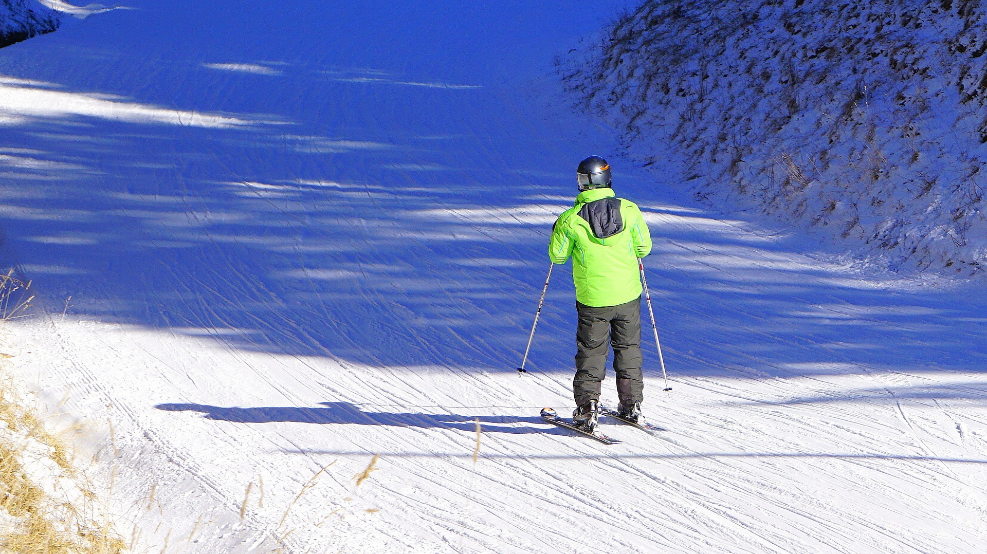 Gants de ski, bonnets et chaussettes : que choisir ? - plare. Trouver des chaussettes à son pied - @JoespMonter - Pixabay