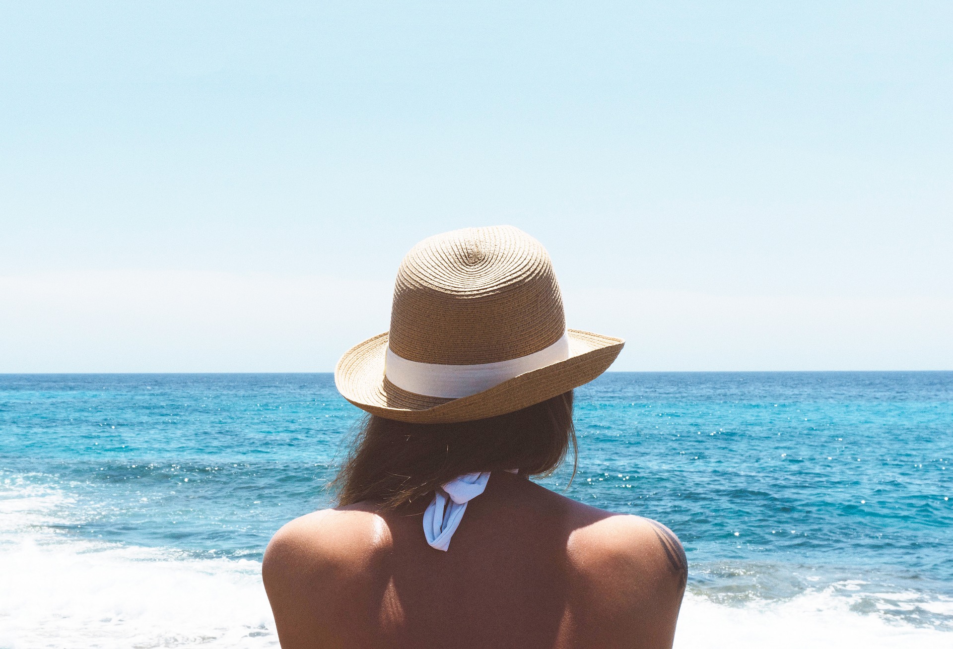 chapeau